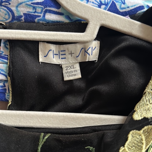 She + Sky Embroidered Dress - Picture 3 of 4